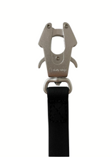 Load image into Gallery viewer, Closed aluminum frog clip on waterproof PVC dog leash