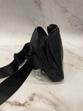 Load image into Gallery viewer, Dog walking belt bag worn hands-free