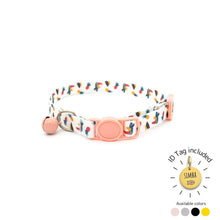 Load image into Gallery viewer, Lemon green nature design breakaway cat collar
