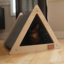Load image into Gallery viewer, The Urban Teepee Pet House
