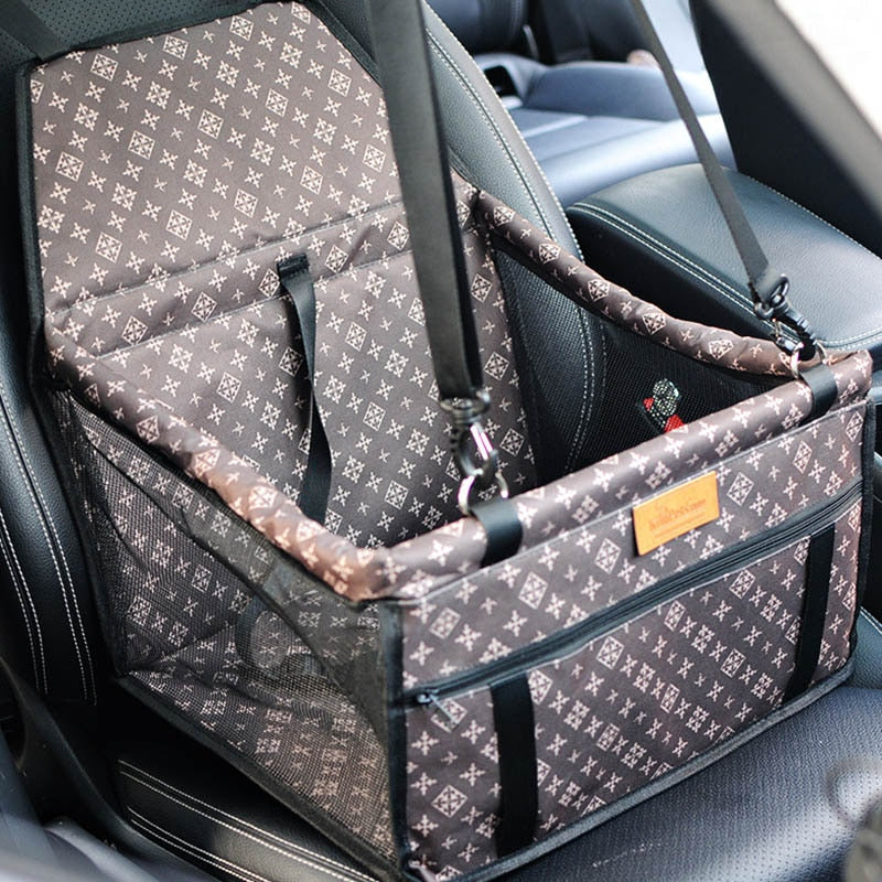 Travelini™ Seat Buddy Mid-Sized Dog Car Seat - Amani Reign